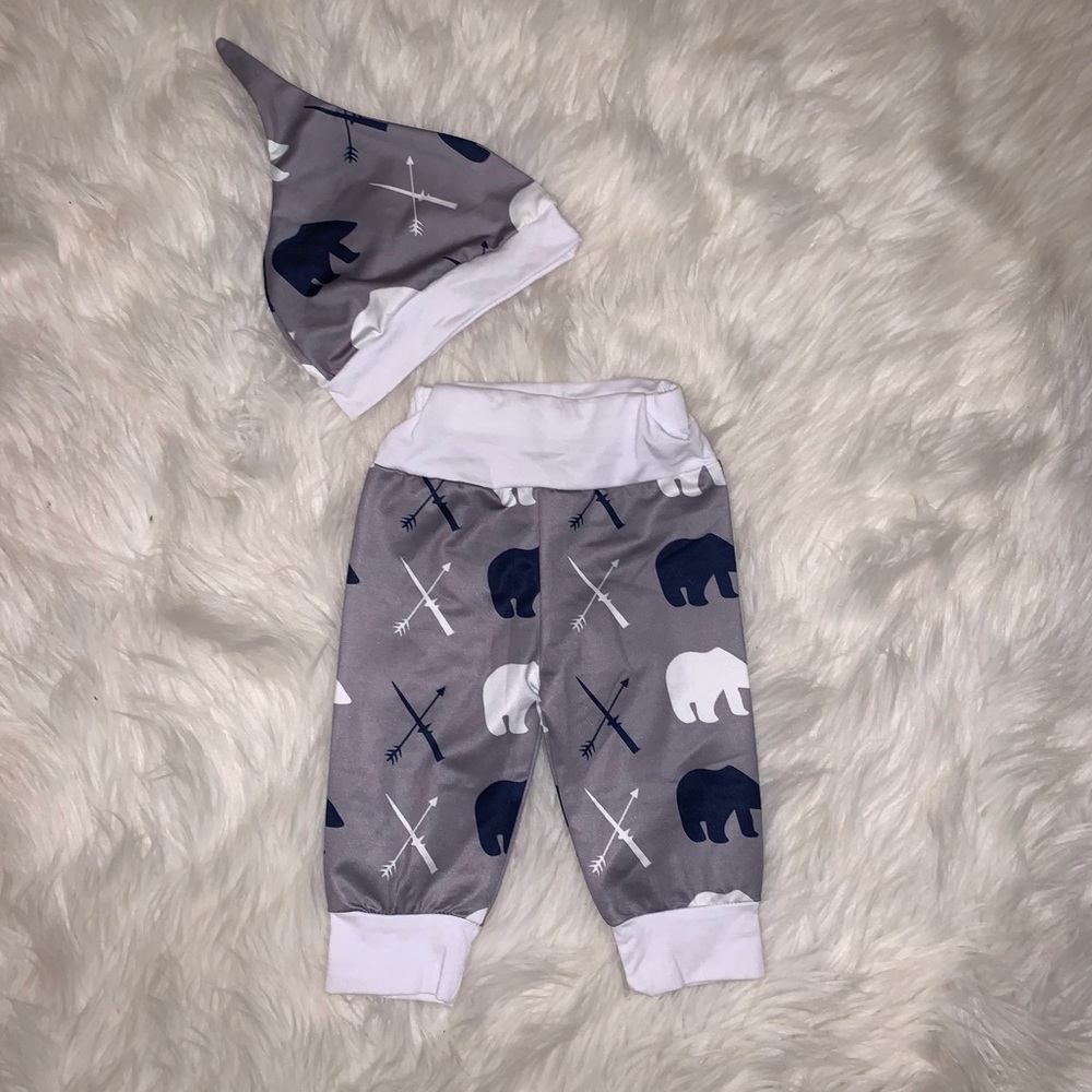 Adorable hat & pant set